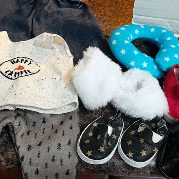 Over 25 pieces of Generic Doll Clothing....EUC - Picture 7 of 8